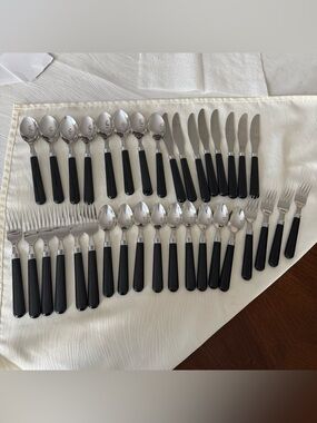 Set Of 35 Pieces MCM Stainless Steel China Black Handle Flatware *READ*